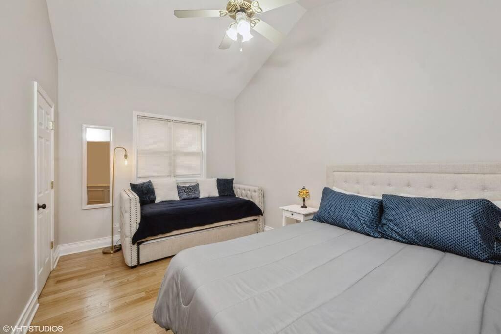 2-Bed 2-Bath Apt - Close To Uc W/ Free Parking Чикаго Екстер'єр фото
